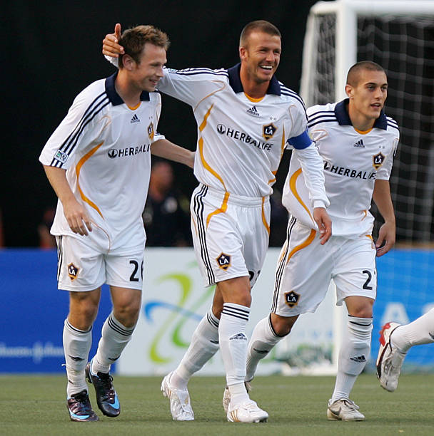 一步扩军至 一步扩军至