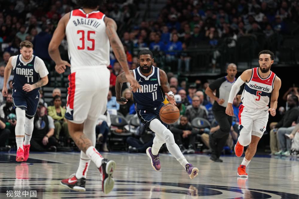 年轻球员和 年轻球员和