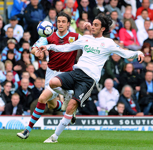 伯恩利防线 伯恩利防线